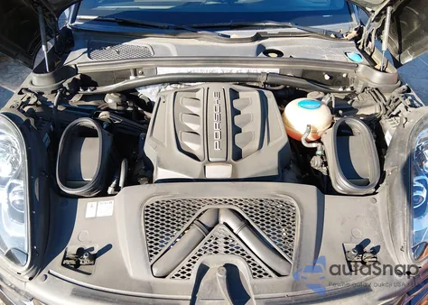 2018 Porsche Macan S из США, поврежденный, VIN WP1AB2A52JLB31367